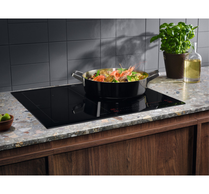 Варильна поверхня ELECTROLUX EIS62453