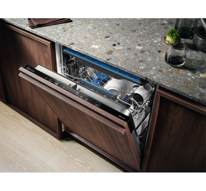 Посудомийна машина ELECTROLUX EEM48221L